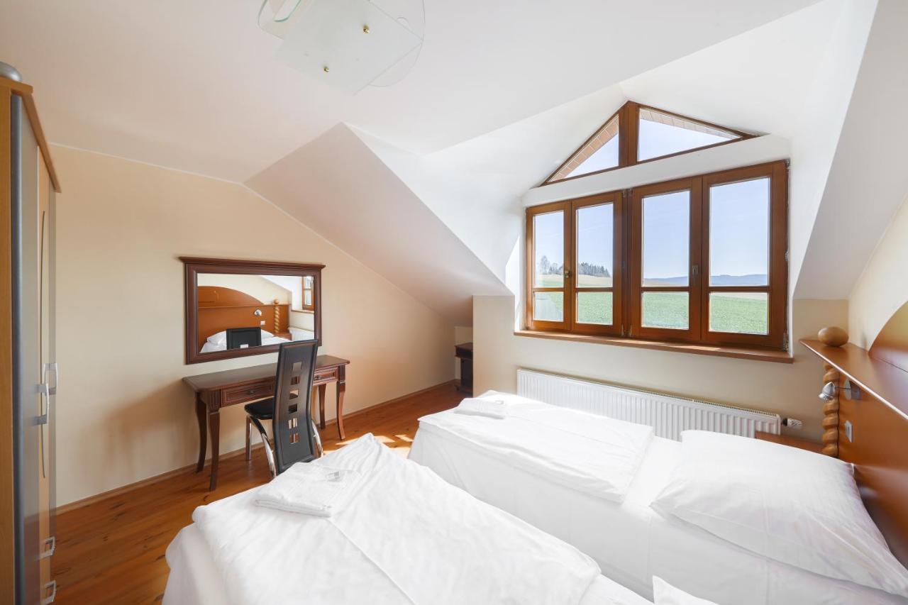 Hotel Stamberk Naceradec Kültér fotó
