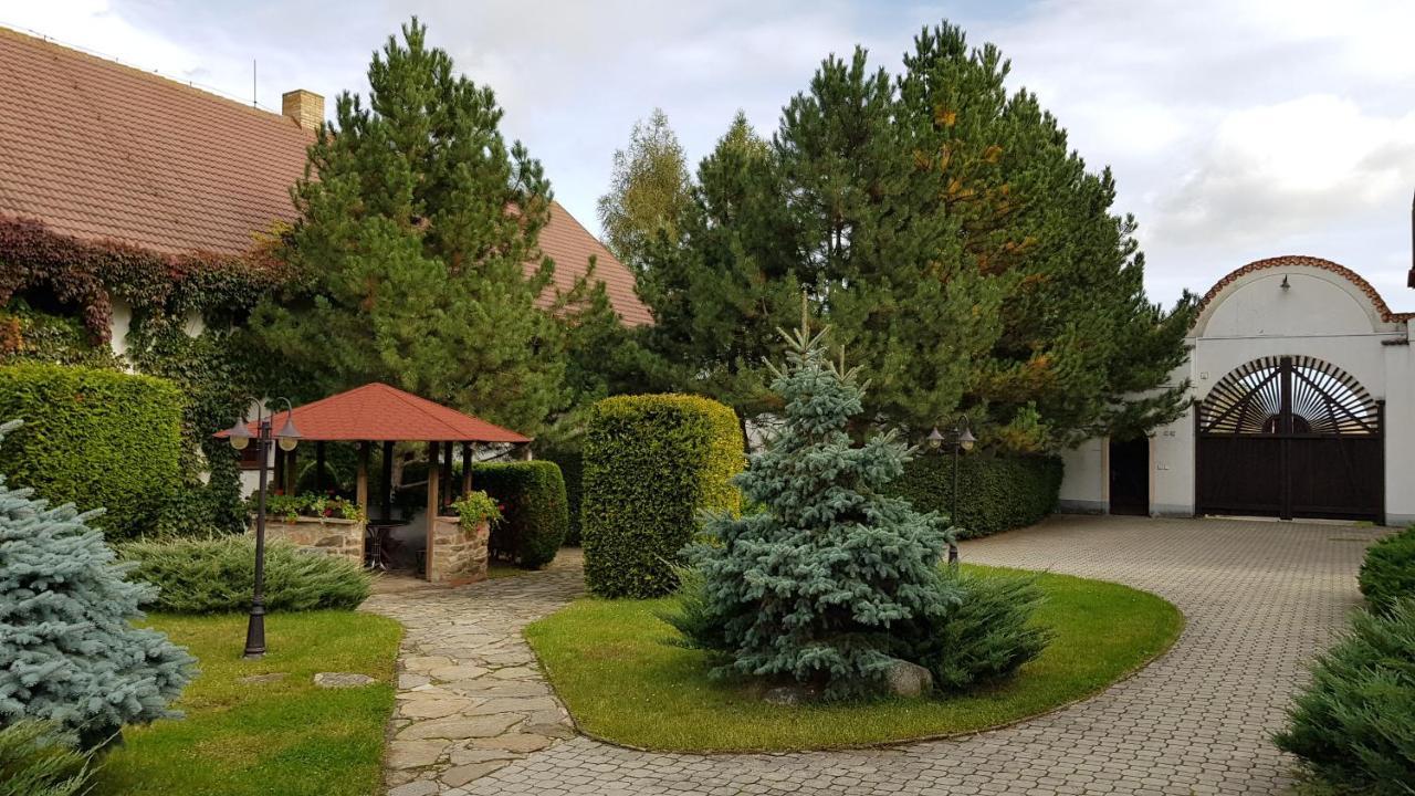 Hotel Stamberk Naceradec Kültér fotó